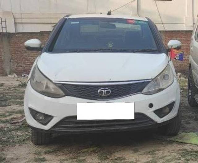 https://images10.gaadi.com/usedcar_image/4153496/original/processed_be9e31a0-6849-4acf-b479-0dea5a1186ee.jpg?imwidth=6400