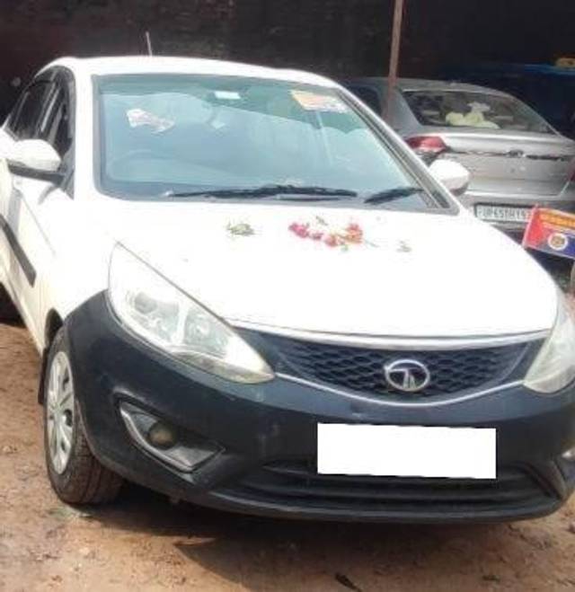 https://images10.gaadi.com/usedcar_image/4153496/original/processed_ddeefb21-9c51-45a0-89d8-8bd97f9bebfe.jpg?imwidth=6401