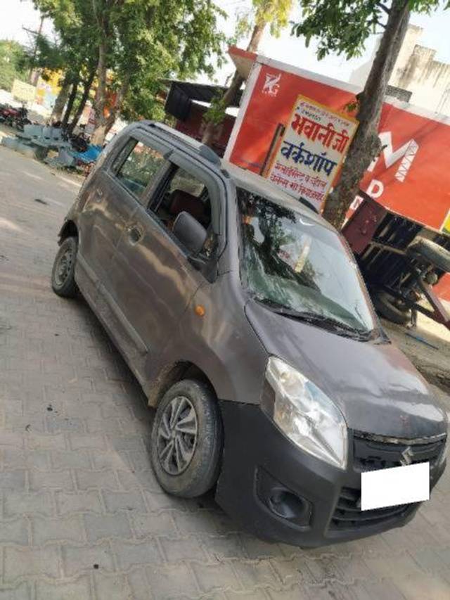 https://images10.gaadi.com/usedcar_image/4153511/original/processed_69c8edf9-e590-43b8-9311-77657cc1ddd6.jpg?imwidth=6400