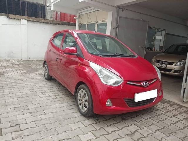 https://images10.gaadi.com/usedcar_image/4153542/original/processed_344ab0e605c6b55df62adb2a0c28ae27.jpg?imwidth=6400