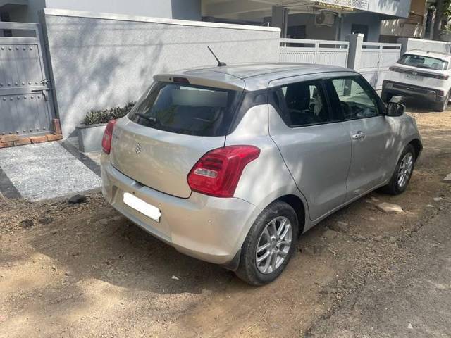 https://images10.gaadi.com/usedcar_image/4153544/original/processed_f3dabc79-4a35-49c7-ad3c-4822a1b4c2f0.jpg?imwidth=6402