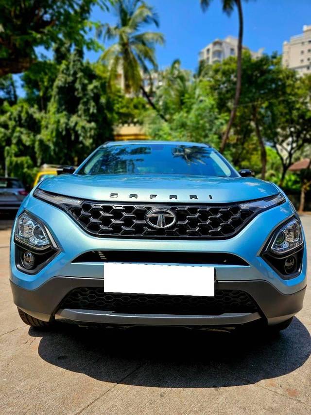 https://images10.gaadi.com/usedcar_image/4153572/original/processed_processed_97b025c50efc897e8f6d470f25130dc8.jpeg?imwidth=6400