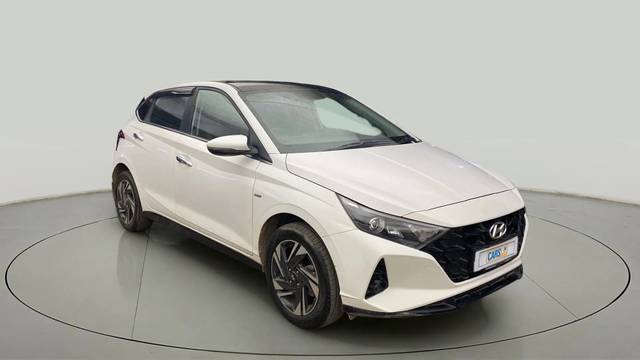 https://images10.gaadi.com/usedcar_image/4153613/original/0c4872acbbcdf02c221e4cd505bf69a9.jpg?imwidth=6400