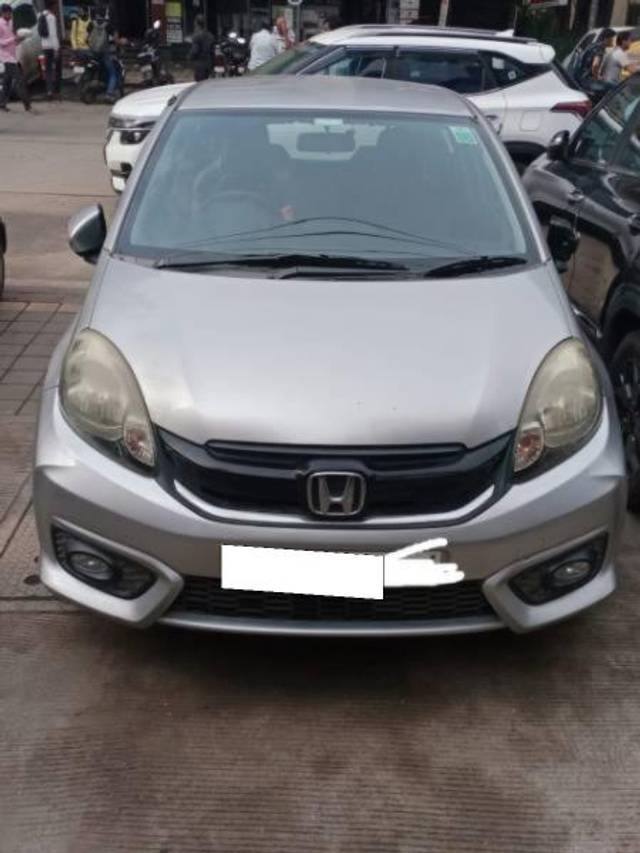 https://images10.gaadi.com/usedcar_image/4153753/original/processed_980c9fe5-ebf6-4d61-b9da-a37cd966ac13.jpeg?imwidth=6401