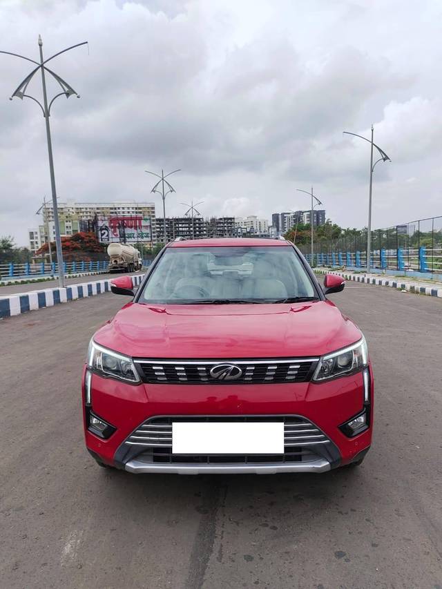 https://images10.gaadi.com/usedcar_image/4153966/original/processed_4ef59b82cc0e9e25ec3cdf30f697db00.jpg?imwidth=6402