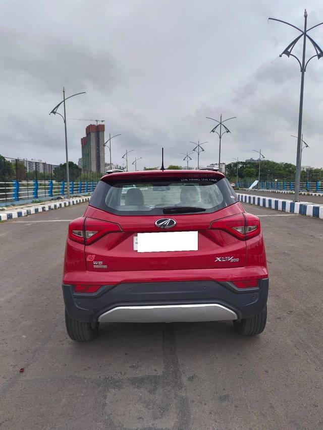 https://images10.gaadi.com/usedcar_image/4153966/original/processed_61baf06692fc27f3adf71cd488ada610.jpg?imwidth=6401