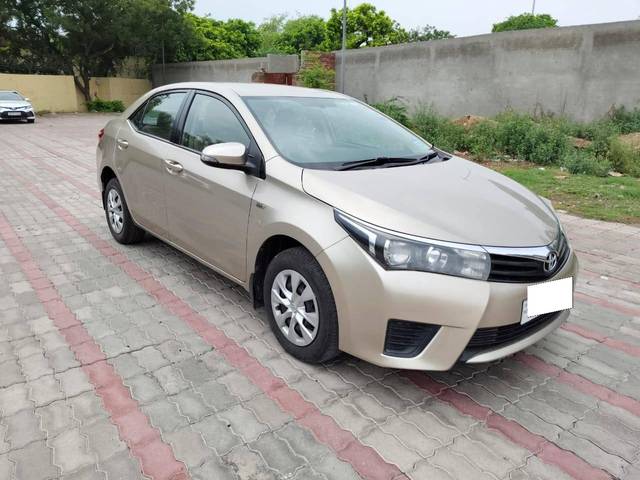 https://images10.gaadi.com/usedcar_image/4153995/original/processed_5a1230977b7c7cd1c08af66cdc4e3498.jpg?imwidth=6400