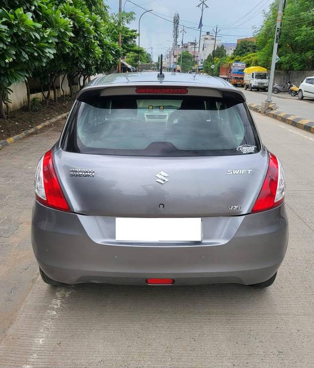 https://images10.gaadi.com/usedcar_image/4154047/original/processed_93a1d150e4a8be0095139c2067c22d52.jpg?imwidth=6402