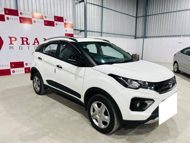 https://images10.gaadi.com/usedcar_image/4154062/original/processed_ddc1f11be748e8ec79d9280768a78b02.jpg?imwidth=6400