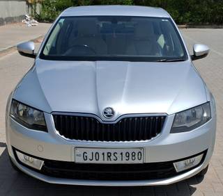 Skoda Octavia 2013-2017 Skoda Octavia Ambition Plus 1.4 TSI MT