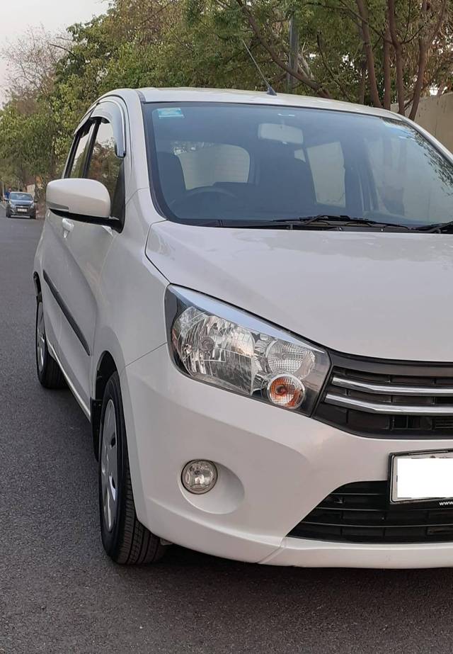 https://images10.gaadi.com/usedcar_image/4154129/original/processed_07d61e4f9a2181c7d47964b97e6b6f74.jpg?imwidth=6400