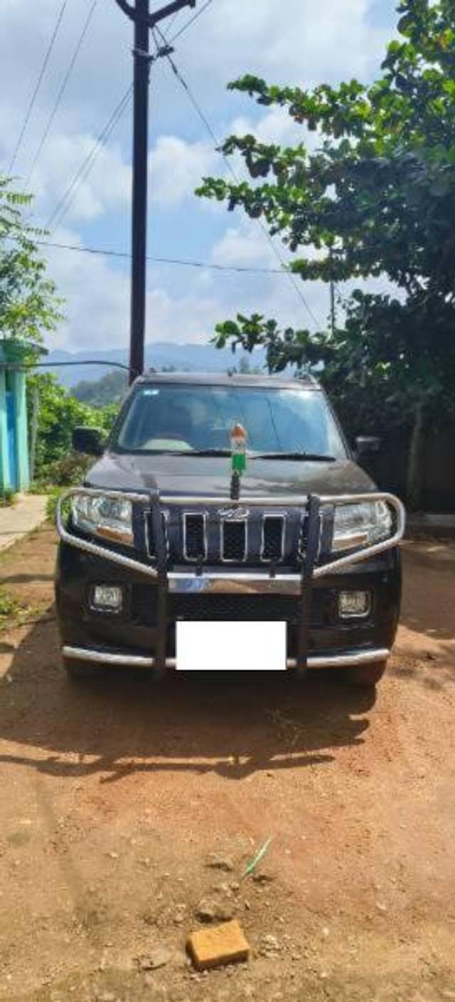 https://images10.gaadi.com/usedcar_image/4154153/original/processed_74fdd3fb-8299-407a-8b83-720192937d8a.jpg?imwidth=6400