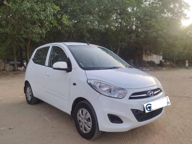 https://images10.gaadi.com/usedcar_image/4154244/original/processed_472df448e99e43a78105e335e2e54ede.jpg?imwidth=6400