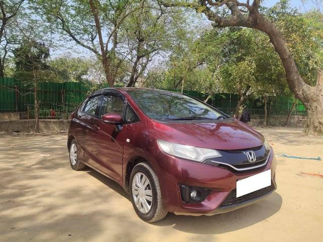 https://images10.gaadi.com/usedcar_image/4154267/original/processed_3a8e0dd3467b2b0a2b3227354a982fd9.jpeg?imwidth=6400