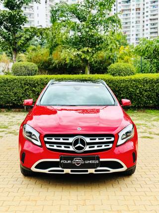 Mercedes-Benz GLA Class Mercedes-Benz GLA Class 200 d Sport