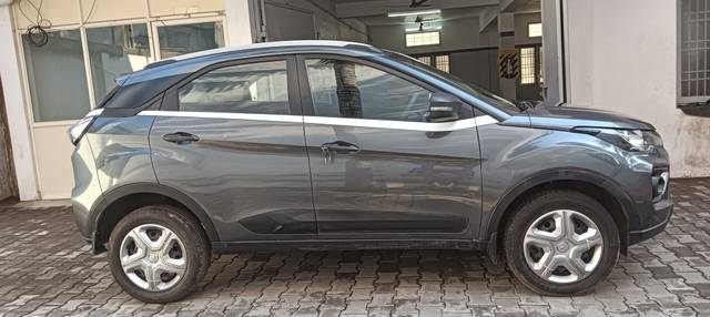 https://images10.gaadi.com/usedcar_image/4154300/original/226ca62450933de73303d3c57845d556.jpeg?imwidth=6401