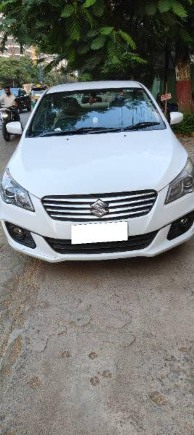 https://images10.gaadi.com/usedcar_image/4154476/original/processed_062c1407-a112-423a-8d5a-1c8839ec6f04.jpg?imwidth=6400