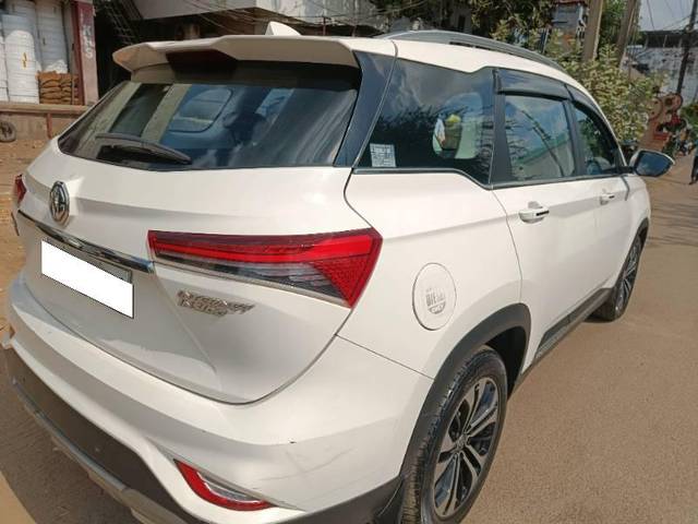 https://images10.gaadi.com/usedcar_image/4154626/original/processed_d60a56da-6798-427f-acf7-e5d7e6ed13a9.jpg?imwidth=6402