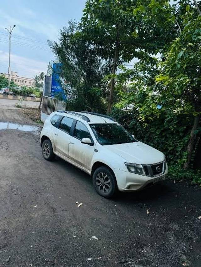 https://images10.gaadi.com/usedcar_image/4154801/original/processed_43bf3e66-6947-473d-9bcc-d3888ddce9f8.jpeg?imwidth=6400