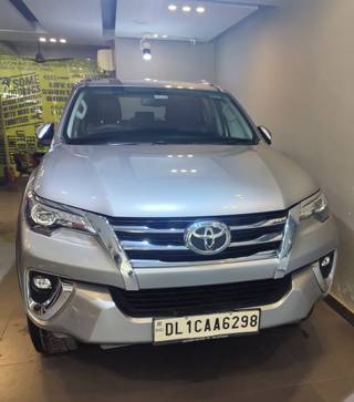 Toyota Fortuner 2016-2021 Toyota Fortuner 2.8 4WD AT BSIV