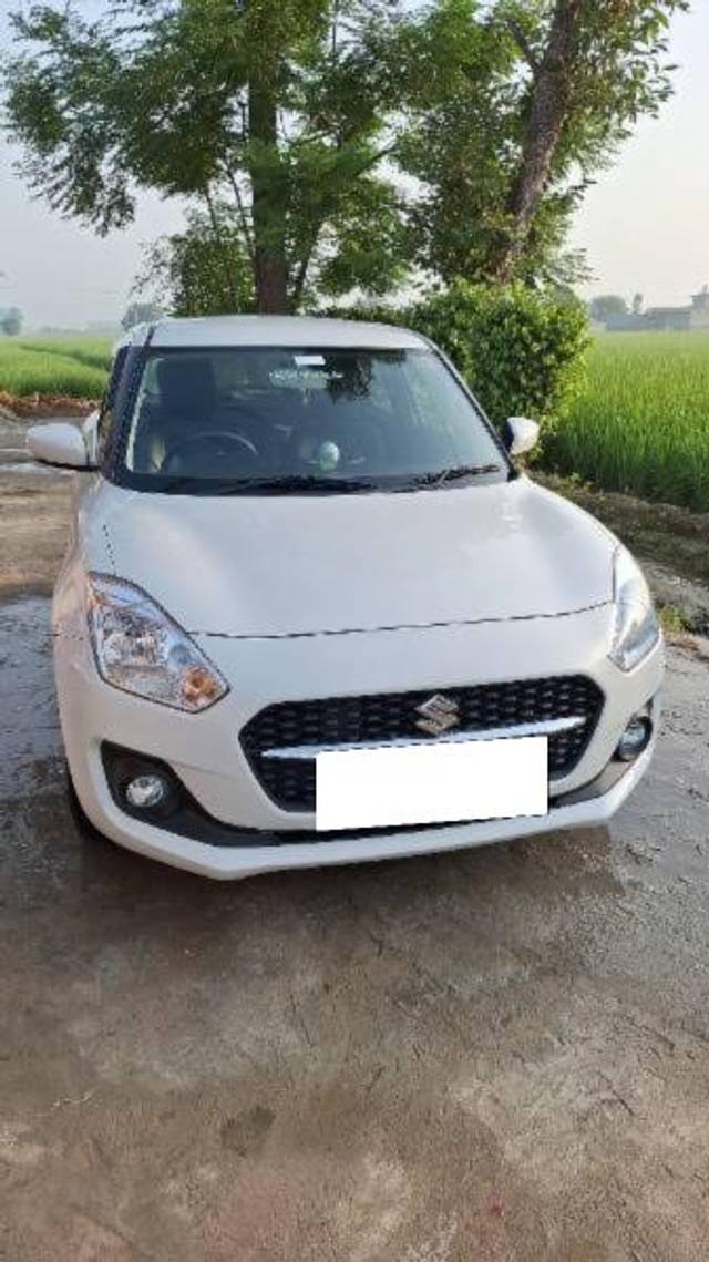 https://images10.gaadi.com/usedcar_image/4155218/original/processed_bbdd5c29-4c44-4332-bf27-af49982ffee2.jpg?imwidth=6402