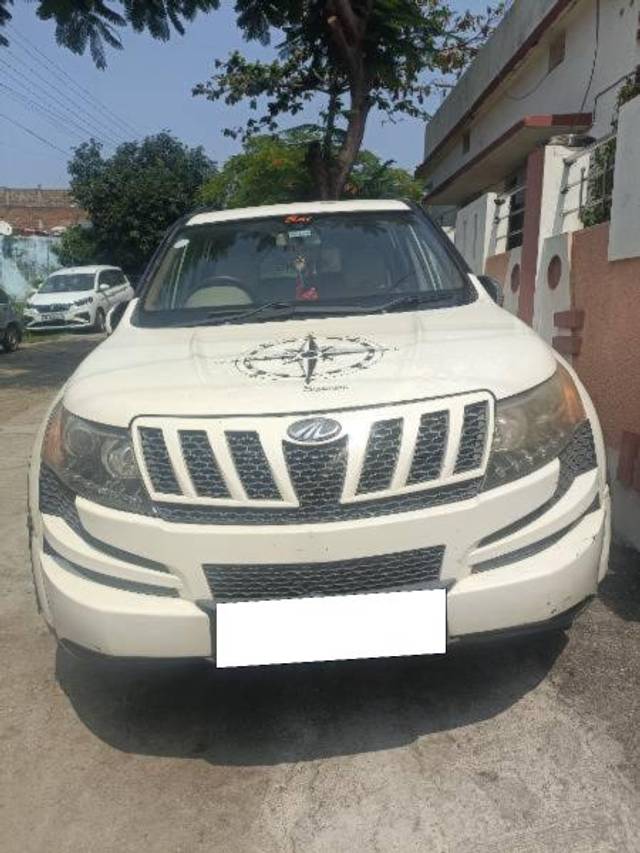 https://images10.gaadi.com/usedcar_image/4155290/original/processed_6bd145ba-aeec-488e-a9df-5dfcb57a5c1a.jpg?imwidth=6400