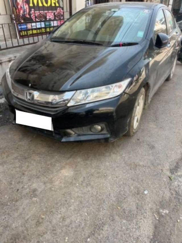 https://images10.gaadi.com/usedcar_image/4155293/original/processed_76259ef1-3a79-4571-a3d2-32980860a9f2.jpg?imwidth=6400