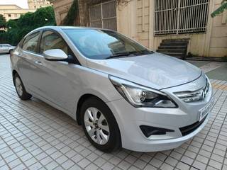 Hyundai Verna 2015-2016 Hyundai Verna 1.6 CRDi S