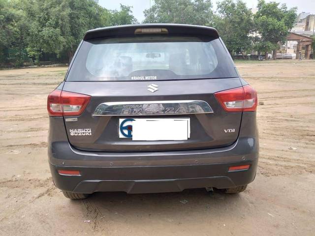 https://images10.gaadi.com/usedcar_image/4155654/original/processed_d1afbc84c8179fdb4722051f5928124a.jpg?imwidth=6402