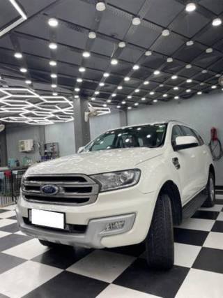 Ford Endeavour 2015-2020 Ford Endeavour 2.2 Trend MT 4X4