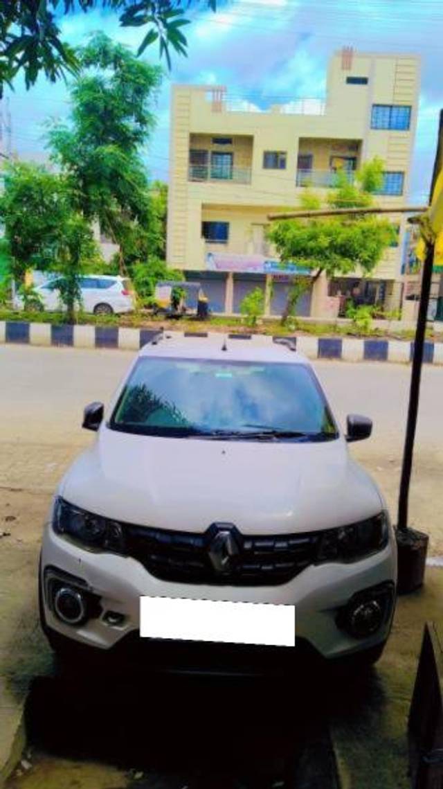 https://images10.gaadi.com/usedcar_image/4155734/original/processed_34a6874a-5aaa-4356-ae11-e58acef91782.jpg?imwidth=6400