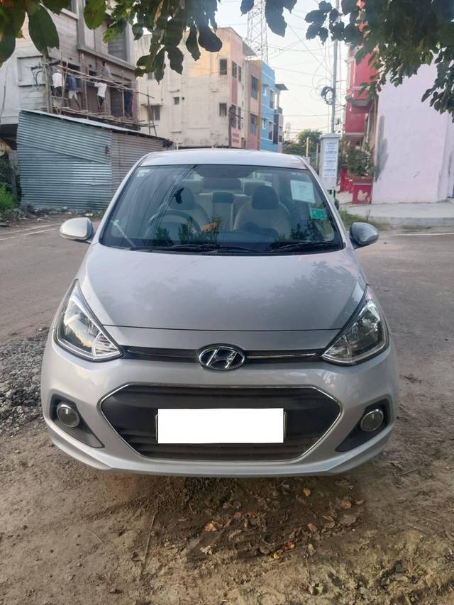 https://images10.gaadi.com/usedcar_image/4155868/original/processed_fc3c061aa7956184322a304963566c1b.jpg?imwidth=6400