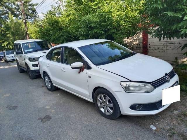 https://images10.gaadi.com/usedcar_image/4155946/original/processed_c5521d18-18e0-4de1-8e79-9ee5c0d29e90.jpg?imwidth=6400