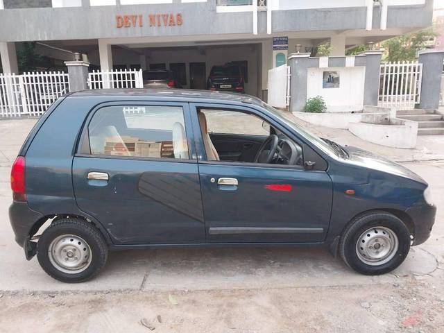 https://images10.gaadi.com/usedcar_image/4156049/original/processed_d67fec640bf407606eb5a4cc28ccf546.jpg?imwidth=6401