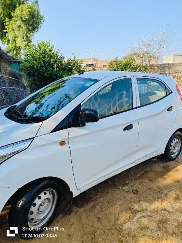 https://images10.gaadi.com/usedcar_image/4156199/original/processed_112eb6fb-b54b-4108-8ce5-c29ff3a8480b.jpg?imwidth=6401