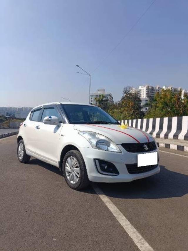 https://images10.gaadi.com/usedcar_image/4156340/original/processed_08e075a5-72a1-43d8-8842-d5cc354ce0dd.jpg?imwidth=6400