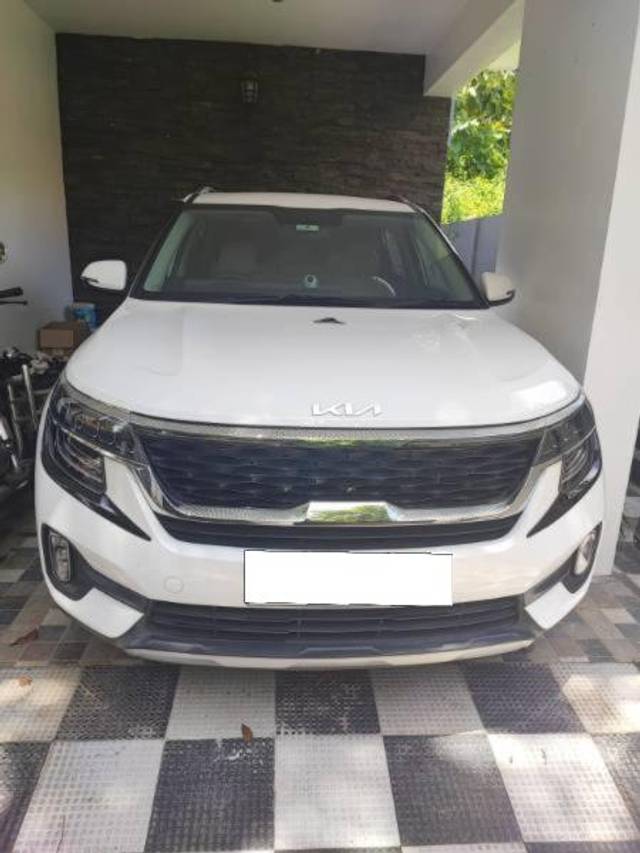 https://images10.gaadi.com/usedcar_image/4156666/original/processed_3ce1dda0-97cf-401d-a15f-4294cb73f8eb.jpg?imwidth=6400