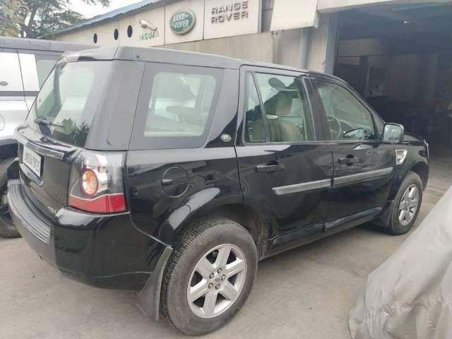 https://images10.gaadi.com/usedcar_image/4156758/original/processed_8fc982b4-7dae-4f2e-9334-b4f195765694.jpg?imwidth=6401