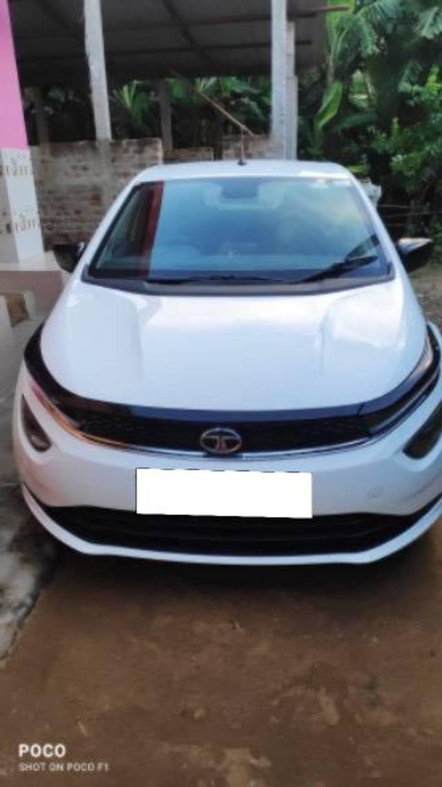 https://images10.gaadi.com/usedcar_image/4156770/original/processed_a5038707-bb83-4eac-b8d5-de20661c8595.jpeg?imwidth=6400