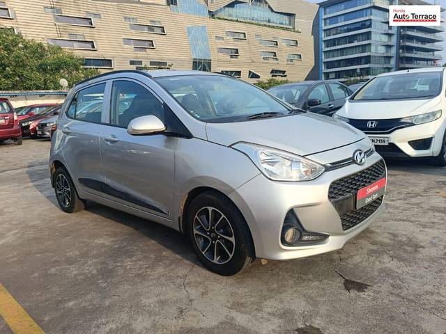 https://images10.gaadi.com/usedcar_image/4156916/original/69f2d43fcf00d343bcbc97d772e28137.jpg?imwidth=6400