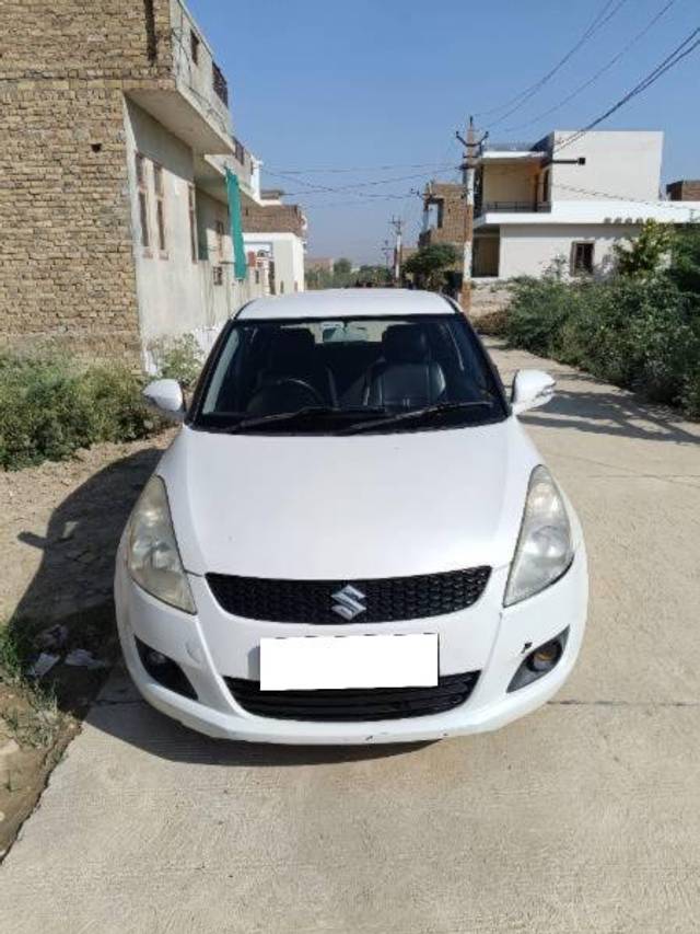 https://images10.gaadi.com/usedcar_image/4156992/original/processed_18a39eec-4247-4ce5-a713-ca3afc9ffd53.jpg?imwidth=6400