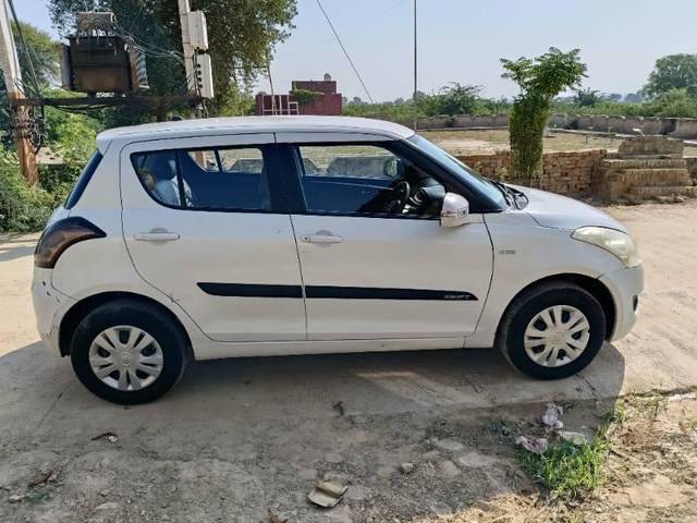 https://images10.gaadi.com/usedcar_image/4156992/original/processed_e0720905-ba15-43f8-8380-1fe43e3c2b64.jpg?imwidth=6401