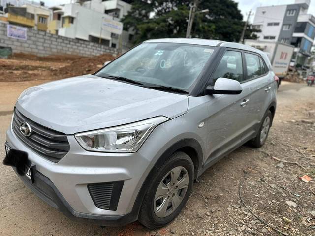 https://images10.gaadi.com/usedcar_image/4157054/original/processed_0a8d77f71c939e8aaf41b86990ec78fc.jpeg?imwidth=6402