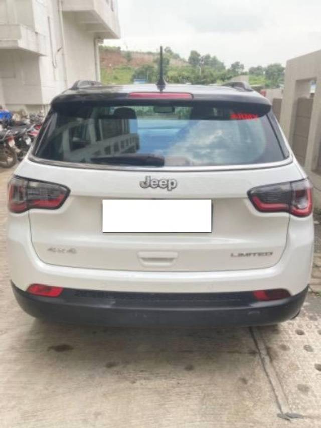 https://images10.gaadi.com/usedcar_image/4157067/original/processed_97319dd4-5b6a-4111-9086-ba3426ac6d8c.jpg?imwidth=6401