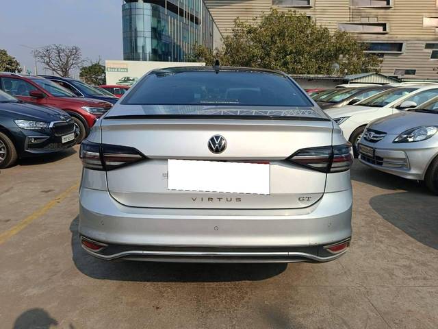 https://images10.gaadi.com/usedcar_image/4157304/original/processed_2714183628e6d83c41b8b1f76a14e59b.jpg?imwidth=6402