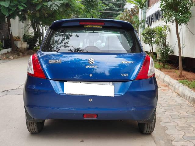 https://images10.gaadi.com/usedcar_image/4157315/original/processed_304dec6e88443cb15e2f4e1ceb7d9483.jpeg?imwidth=6402