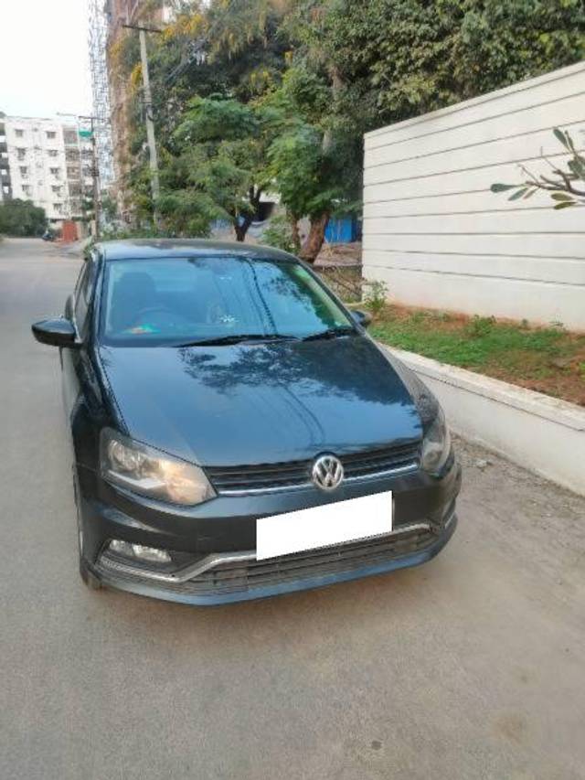 https://images10.gaadi.com/usedcar_image/4157442/original/processed_2707027b-43f3-4cf9-83dc-c832e16606ca.jpg?imwidth=6402