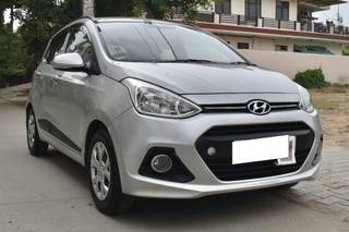 Hyundai Grand i10 2016-2017 Hyundai Grand i10 Sportz CNG