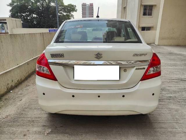 https://images10.gaadi.com/usedcar_image/4157743/original/processed_264ba668-066d-4b7a-9a3d-9f4860ae57bd.jpg?imwidth=6402