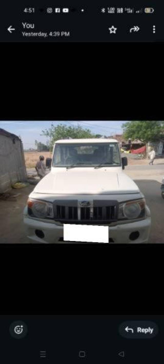 https://images10.gaadi.com/usedcar_image/4157747/original/processed_431a63d2-ce07-4296-a98e-c2877cb0f593.jpg?imwidth=6402